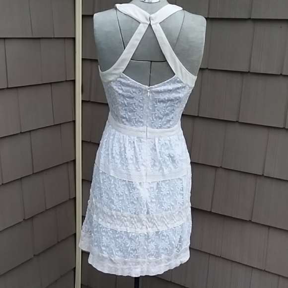 🎈Flirty AE lace Dress - Picture 5 of 8